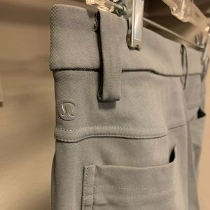 Gently worn Mens ABC Lululemon pants 🍋